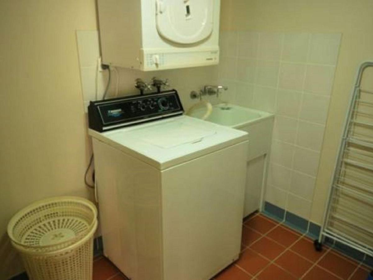 The Clippers 1 Fabulous Waterfront Unit Apartment Salamander Bay Exterior photo